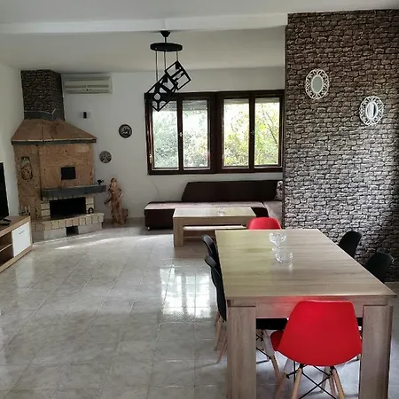 стаи за гости Holiday Garden * פלובדיב